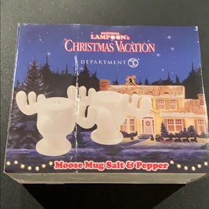 National Lampoon’s moose salt and pepper shakers